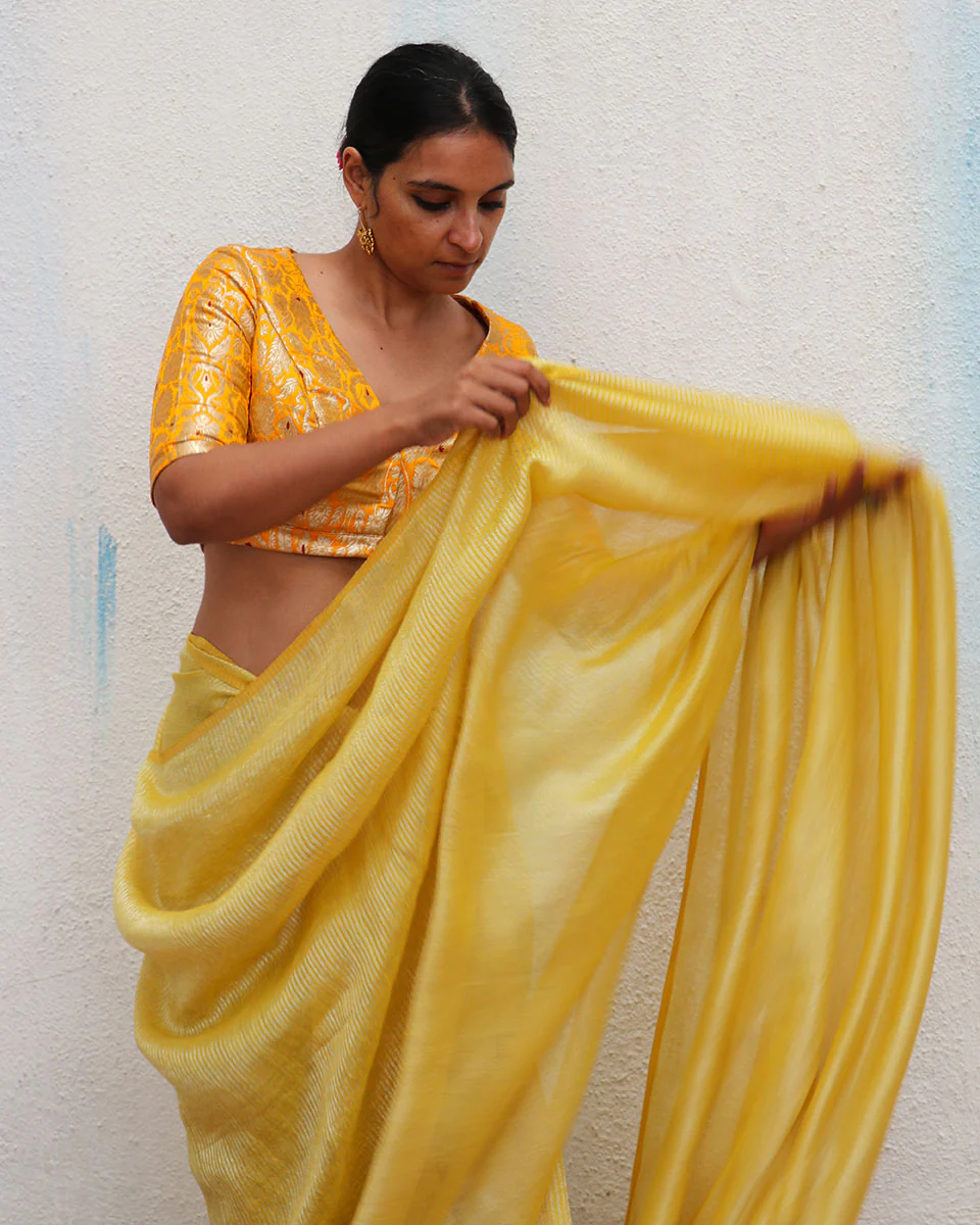 Amber Handwoven Linen Zari Saree - TOG - Image 4