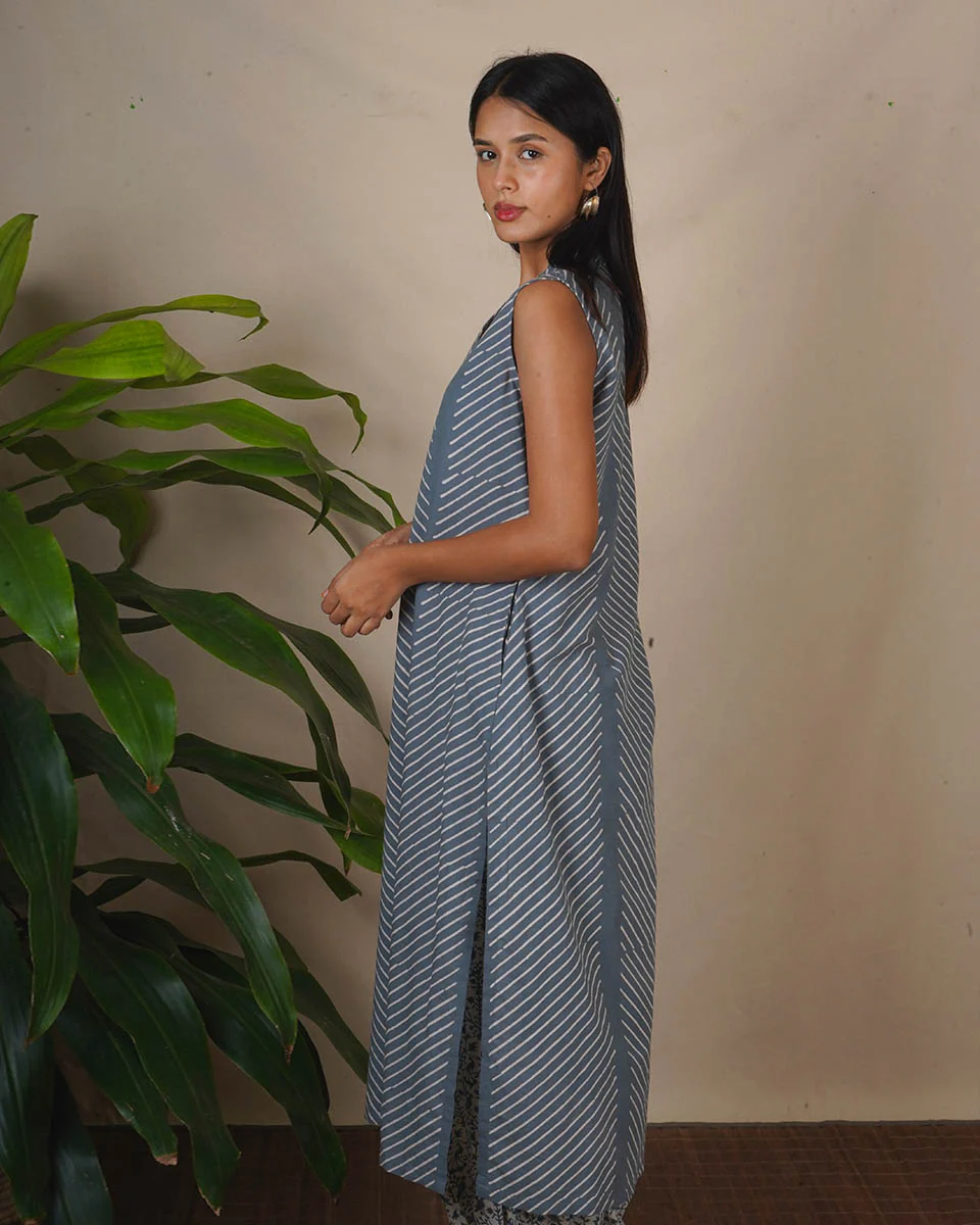 Cloud Kiss Grey Block Printed Kurti - BMS - Image 3