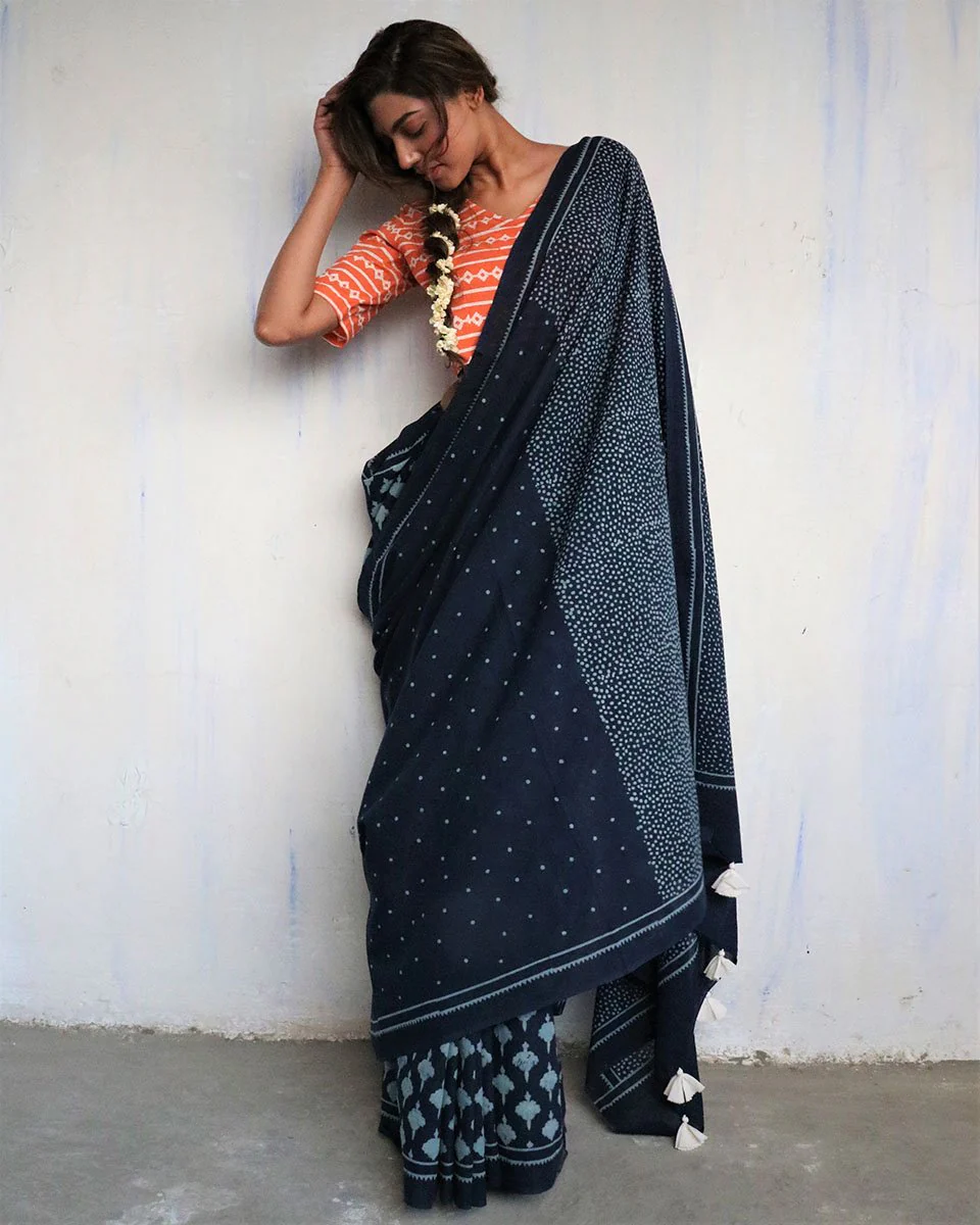 Blue Blockprinted Cotton Mul Saree - God - Image 7