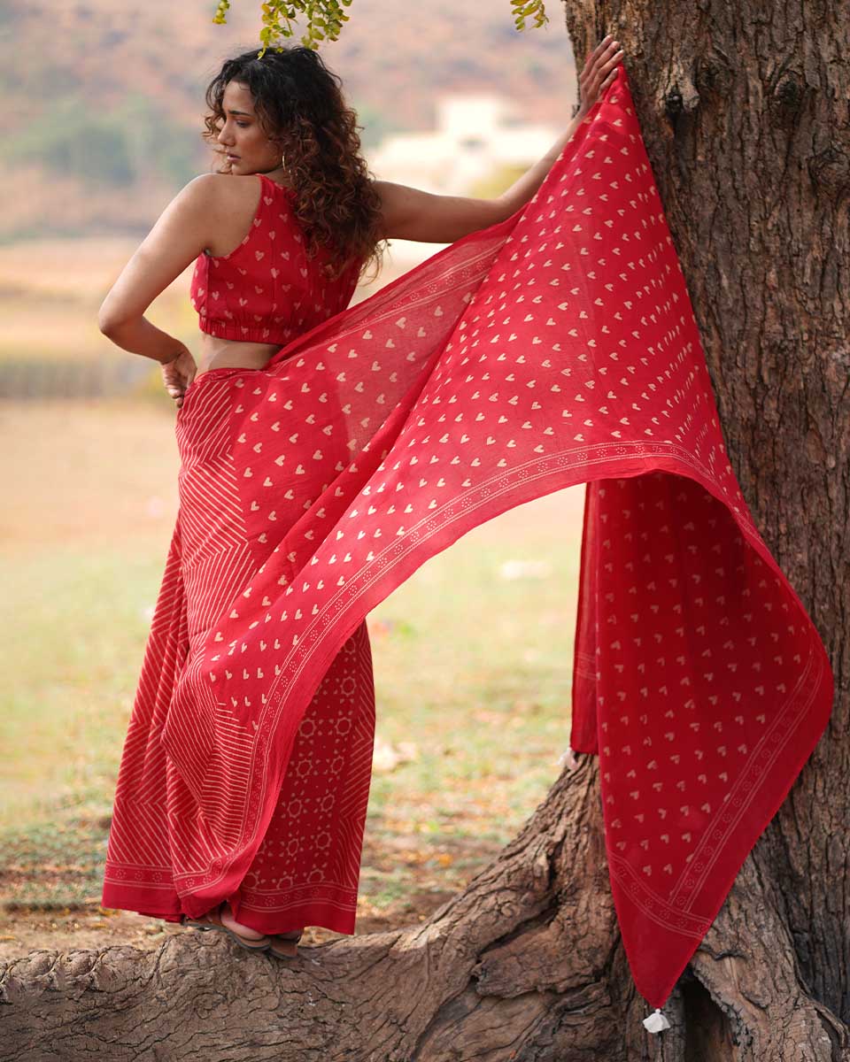 Dil Deewana Red Hand block Printed Cotton Saree - Image 2