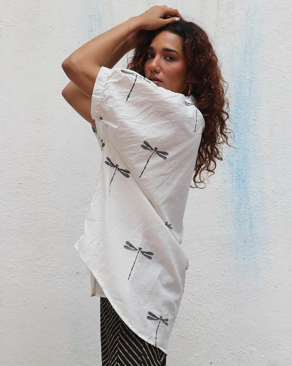 Free Falling Handblock Printed Cotton Shirt - Mono - Image 2