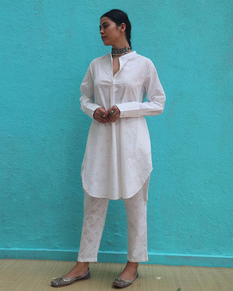 Ginevra Cotton Kurta Set - Safed - Image 10
