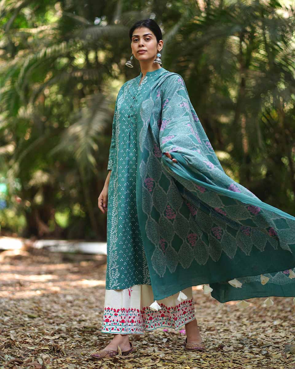 Kiss of the Carnation Teal Green Block Printed Dupatta - MMG - Image 2