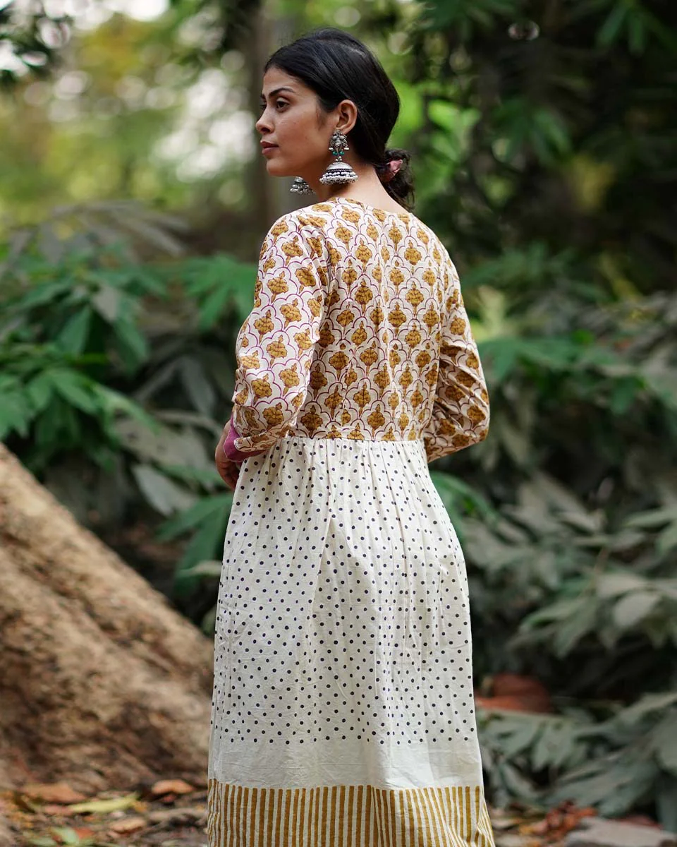 Koyal Si Tu Ivory Block Printed Cotton Kurta Set- WW - Image 9