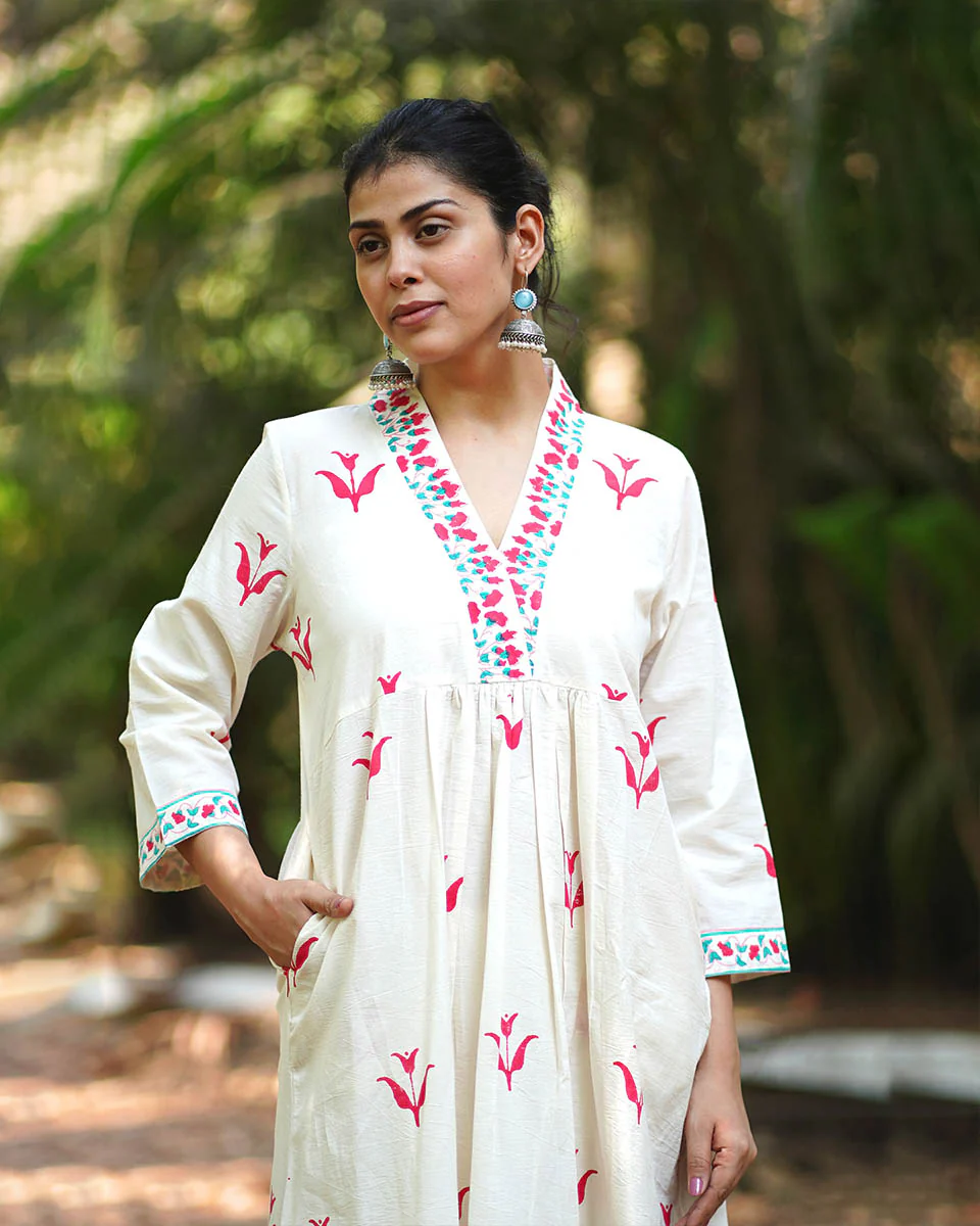 Lavenderâ€™s Lull Ivory Handblock Printed Kurta set - MMG - Image 4