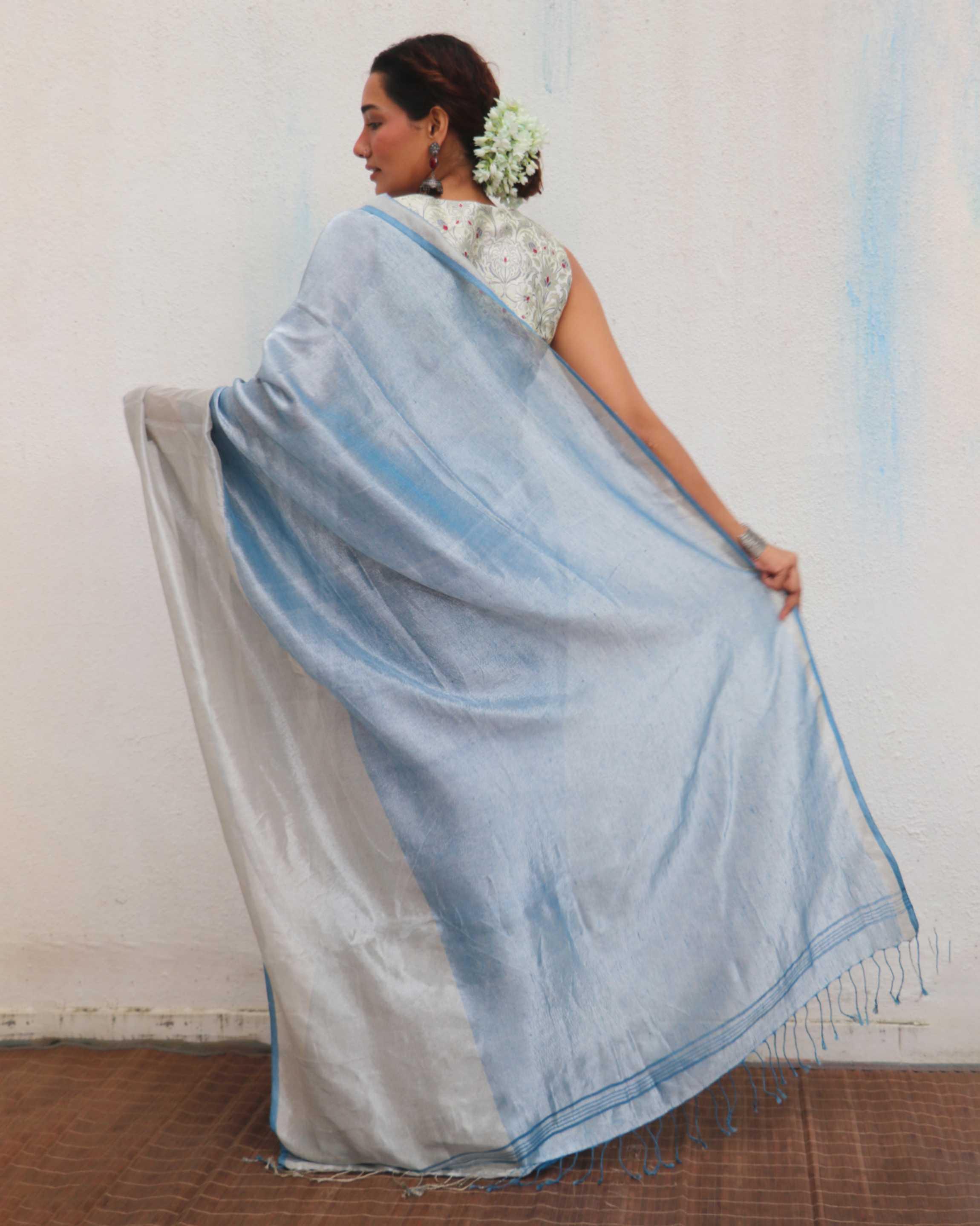 Mazha Blue Handwoven Linen Zari Saree - Jheel - Image 8