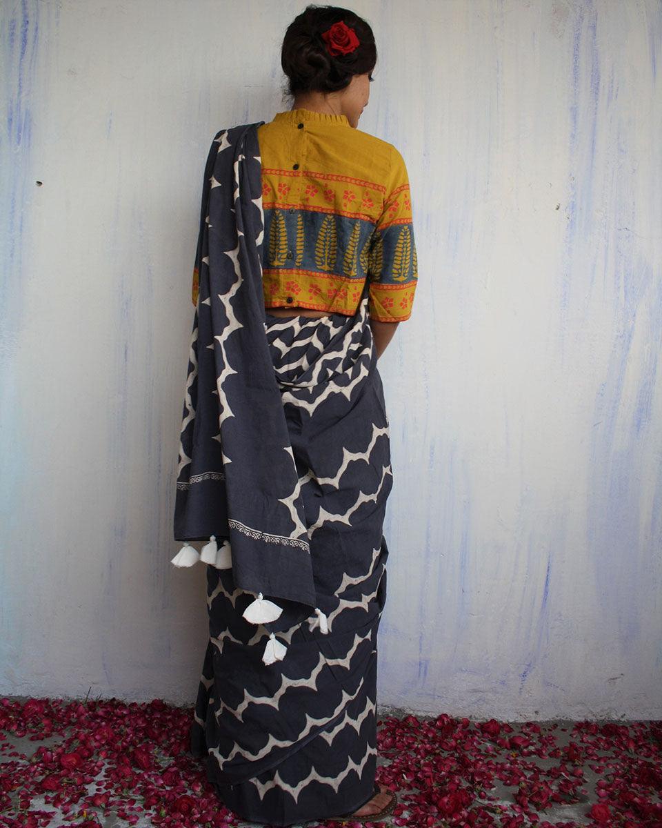 Midnight Blue & White Printed Pure Cotton Saree - Image 4