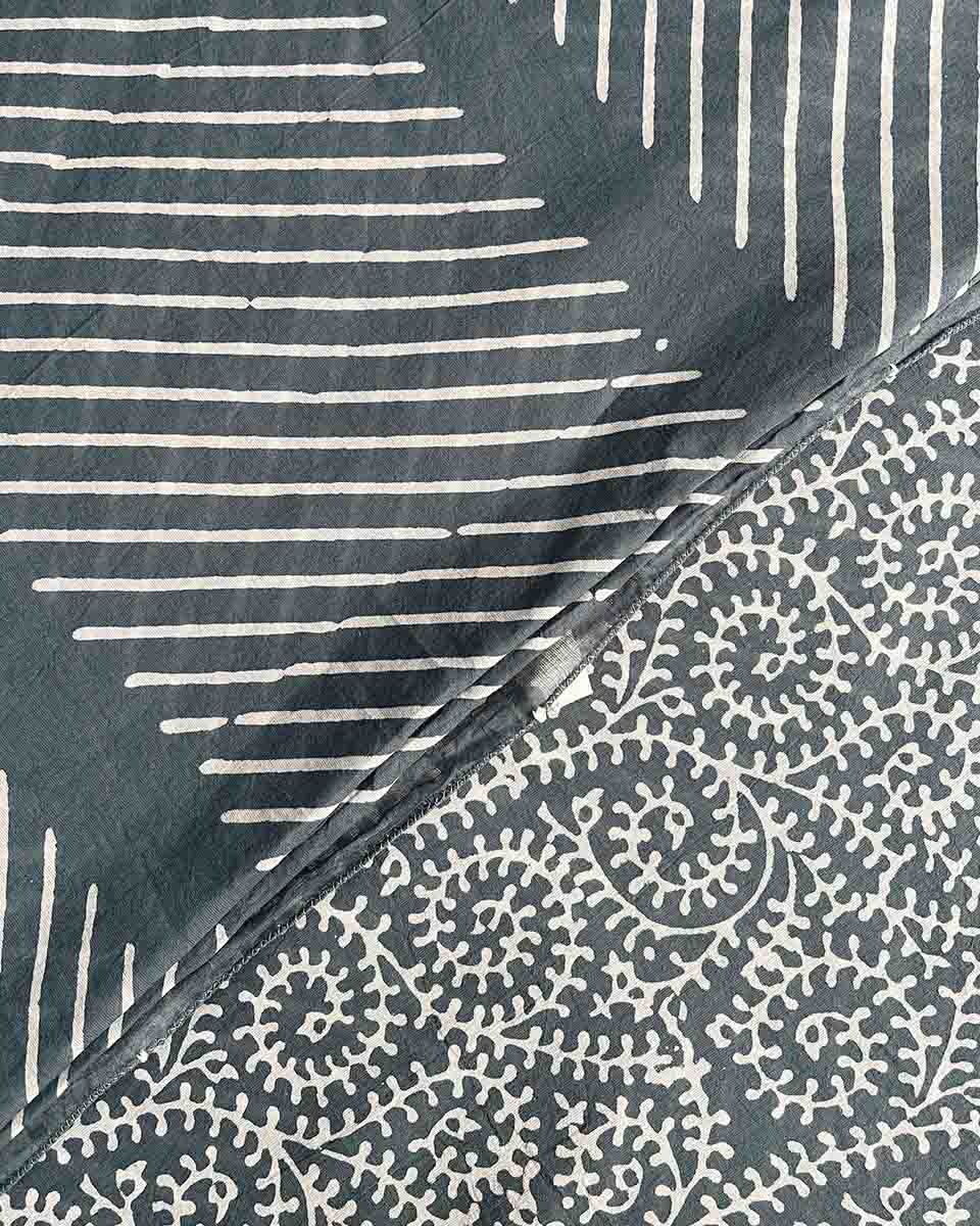 Moon Smoke Grey Block Printed Saree - BMS - Image 10