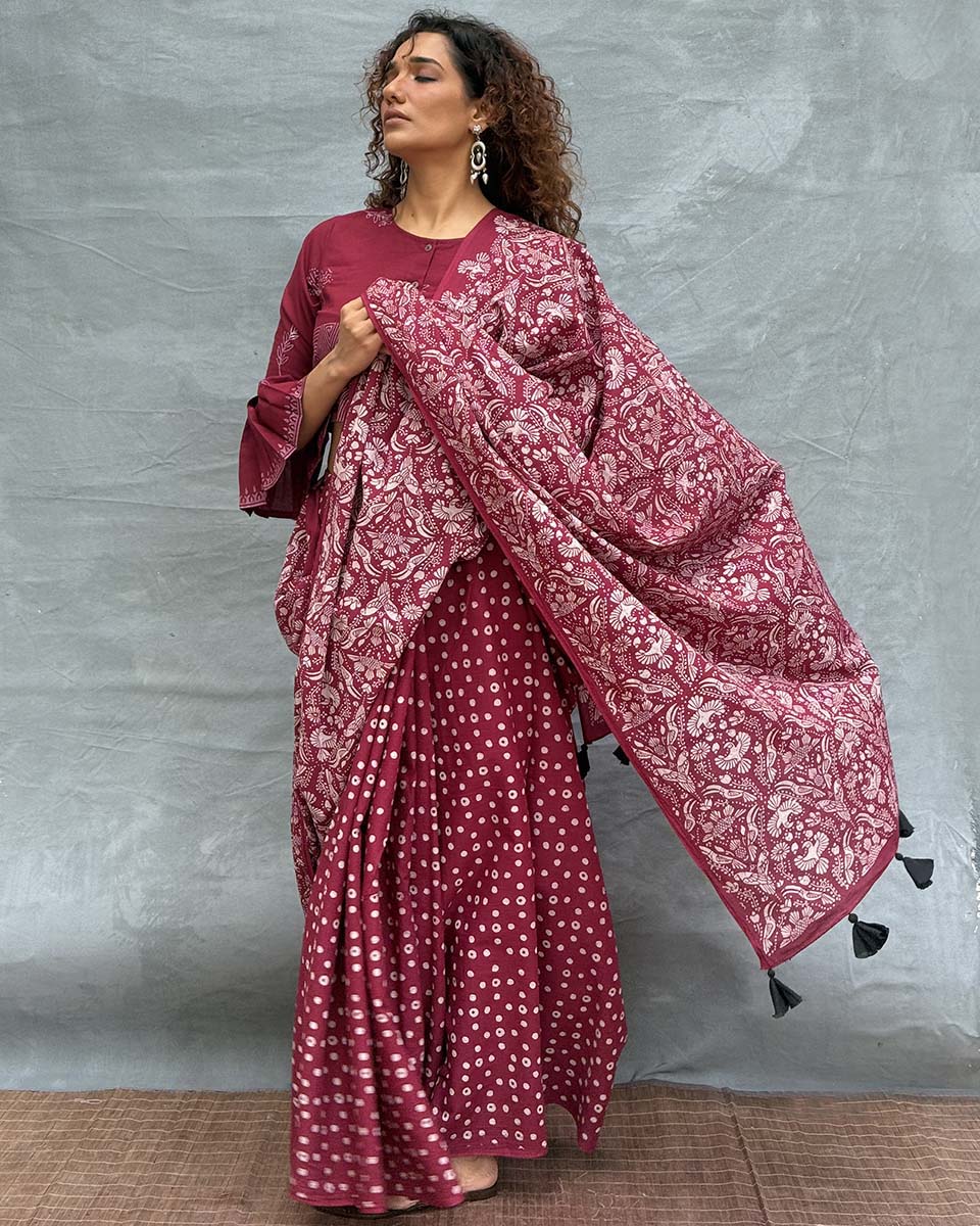 Moonlight Maroon Block printed Cotton Saree - Soil - Image 10