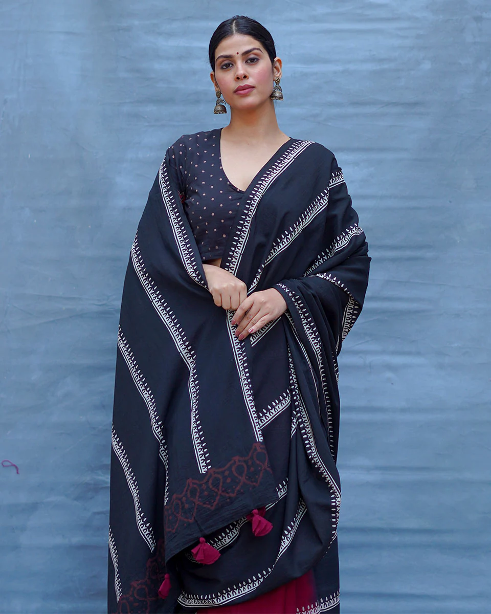 Mrinal Black With Maroon Handblock Printed Cotton Saree - Soil - Image 13