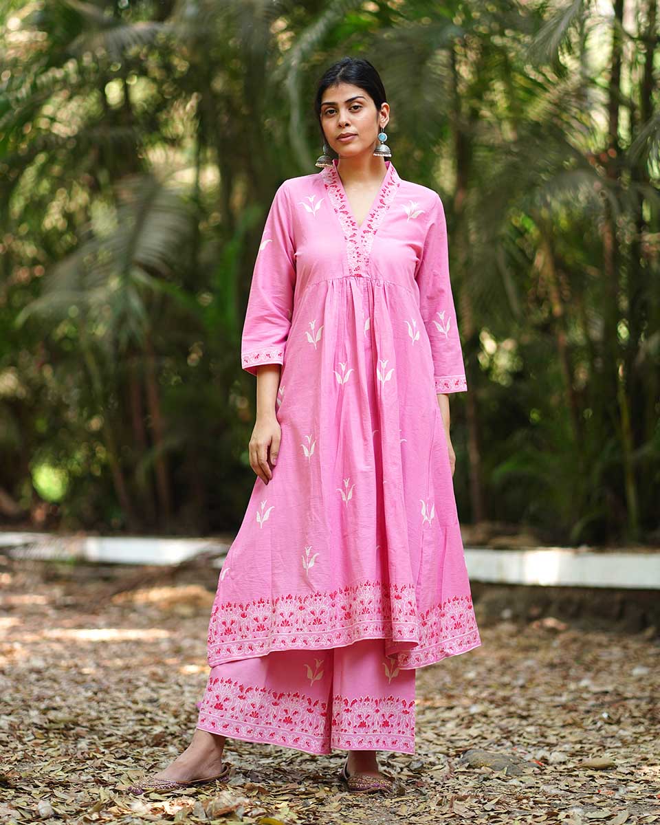 Parijatâ€™s Purity Block Pink Printed Kurta Set - MMG - Image 4
