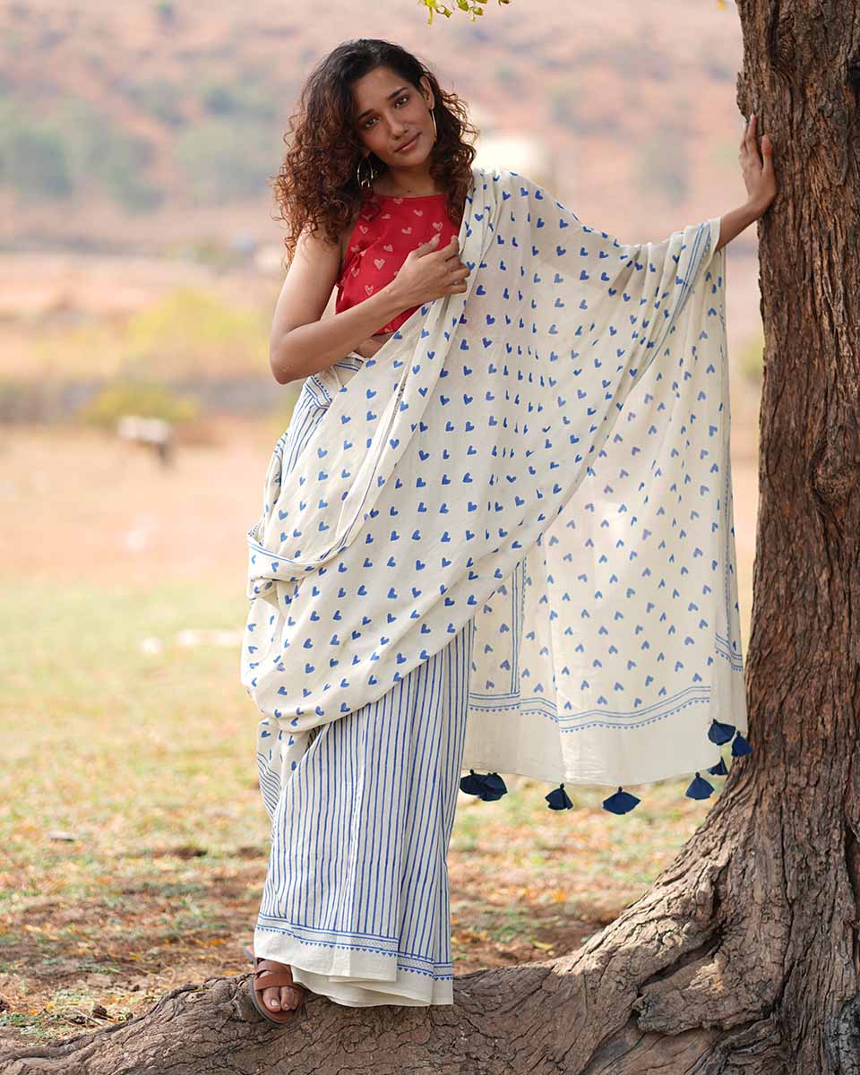 Phir Le Aya Dil Ivory Hand block Printed Cotton Saree - Image 6