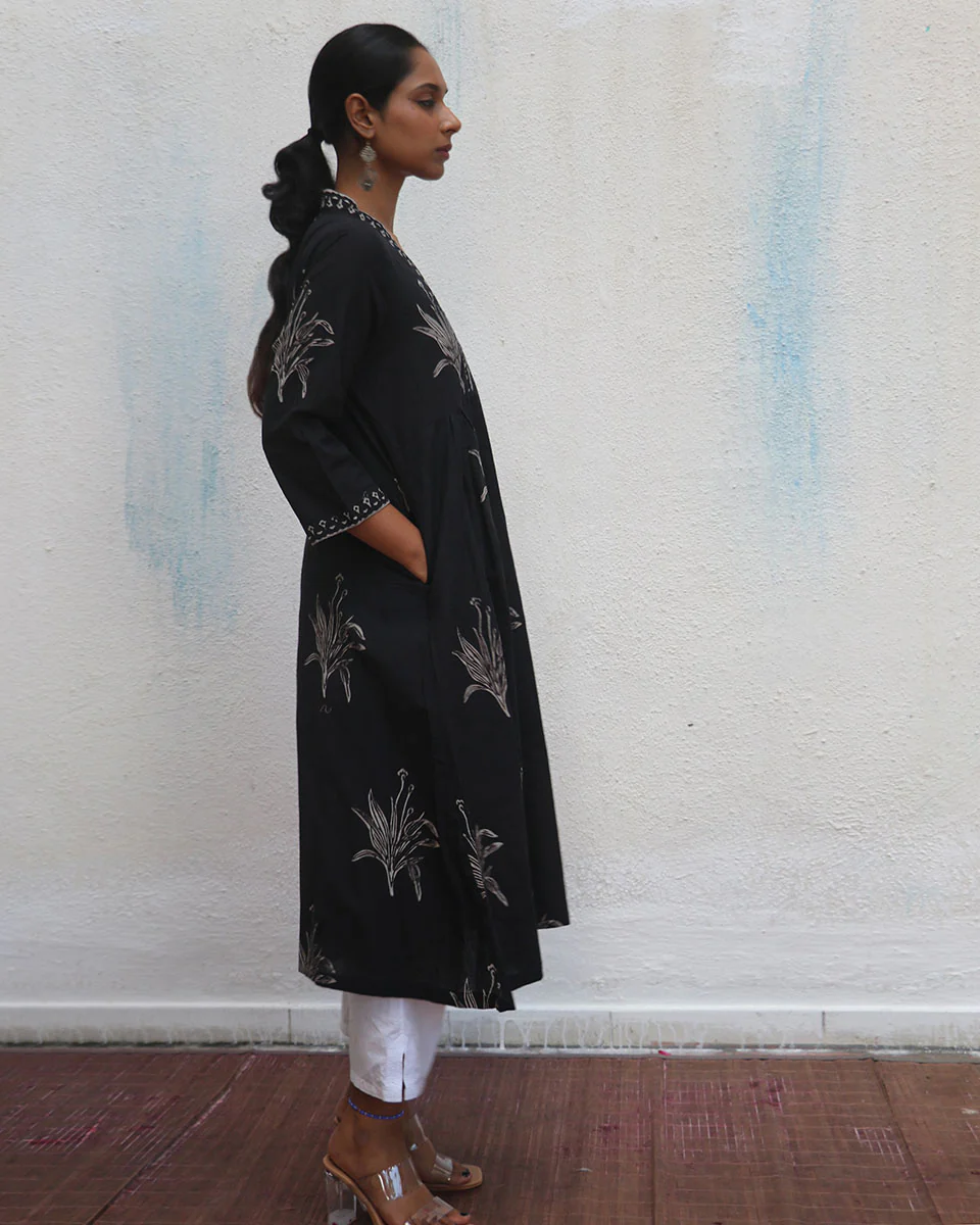 Pratima Block Printed Cotton Kurti - Image 4