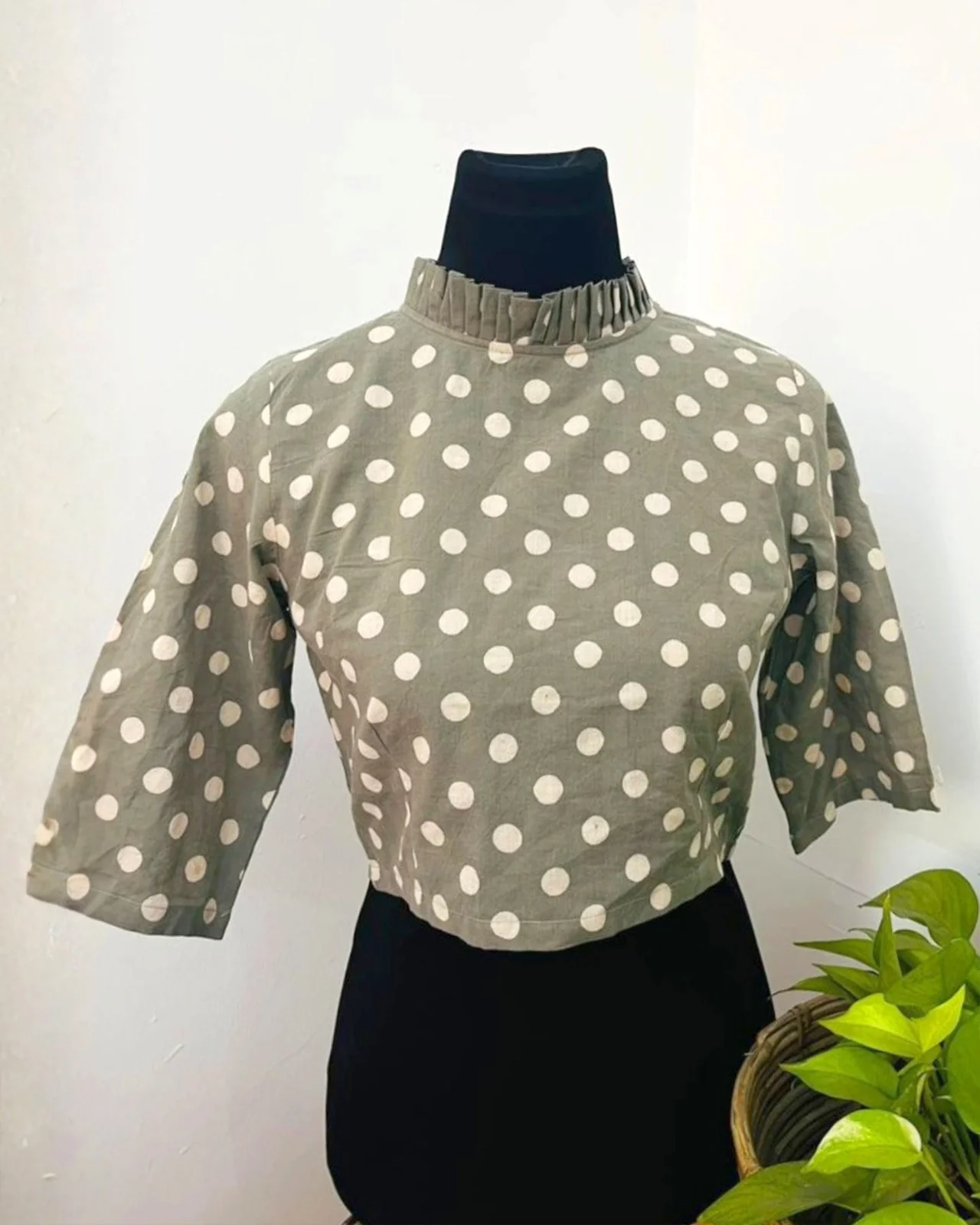 RangSaaz Sap GreenTint Handblock Print Cotton Blouse - Noor - Image 4