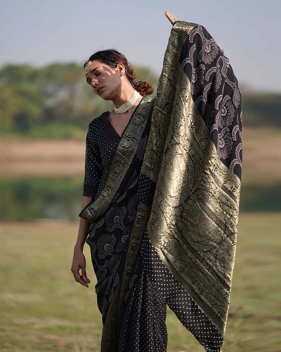Rasika Blockprinted Dola Silk Saree - RB - Image 10
