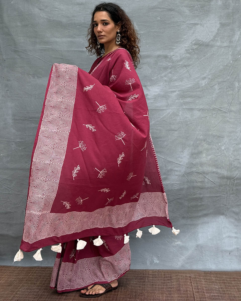 Wings over Waters Blockprinted Cotton Saree - Soil - Image 7
