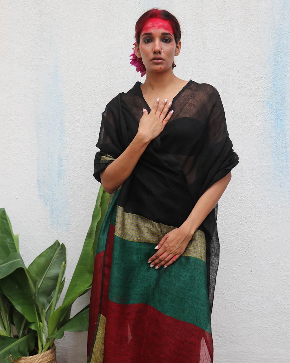 Yogini Black Handwoven Linen Saree - Kaali - Image 6