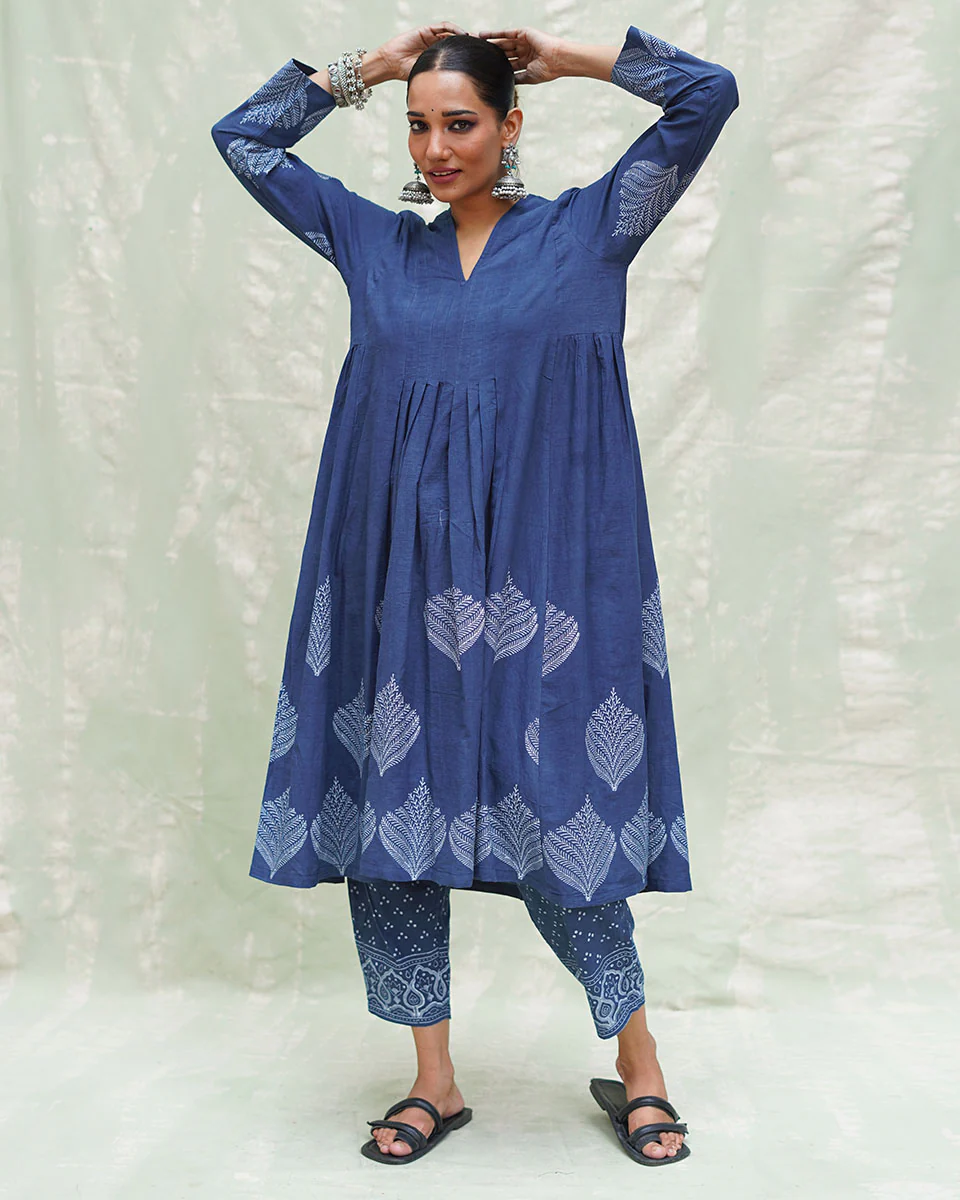 Zeelaf Blue Handblock Print Cotton Kurti- INDI - Image 4